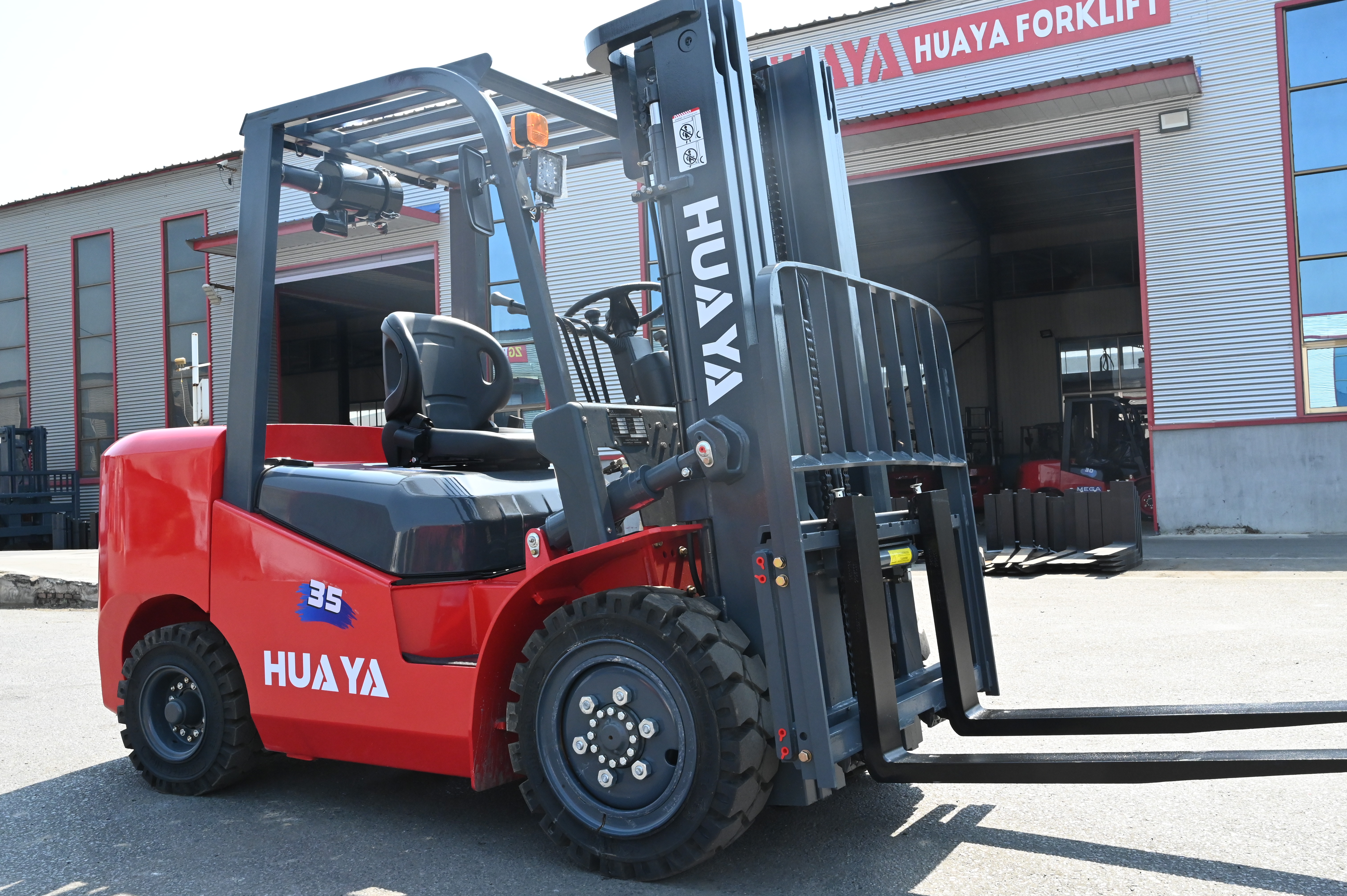 HUAYA Diesel Forklift Power and Efficiency