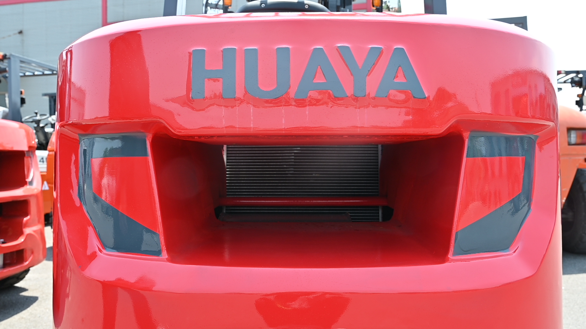 HUAYA Forklift Stable Chassis Design